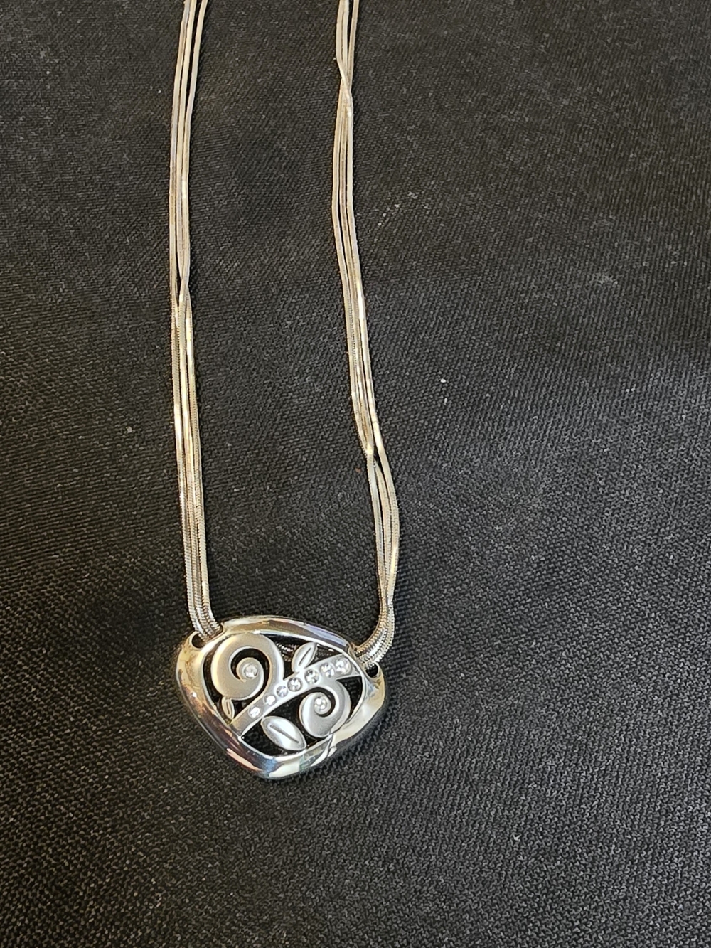 Polished Silver Swirl Pendant Necklace - Silver